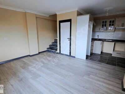 Marmara Ereğlisi, Dereağzı Mah. 4+1 Tripleks Satılık Villa..